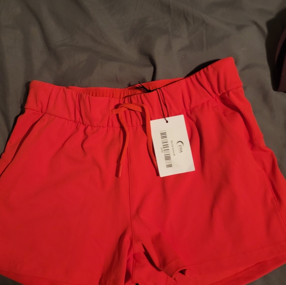 Zyia club shorts